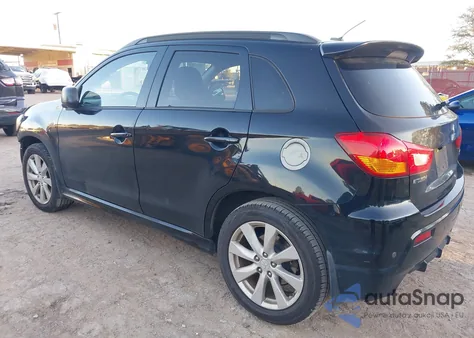 2012 Mitsubishi Outlander Sport Se z USA, uszkodzony, nr VIN JA4AP4AU0CZ008926